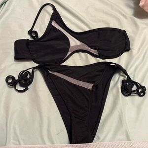 Black mermaid see through peekaboo slit bikini string size L